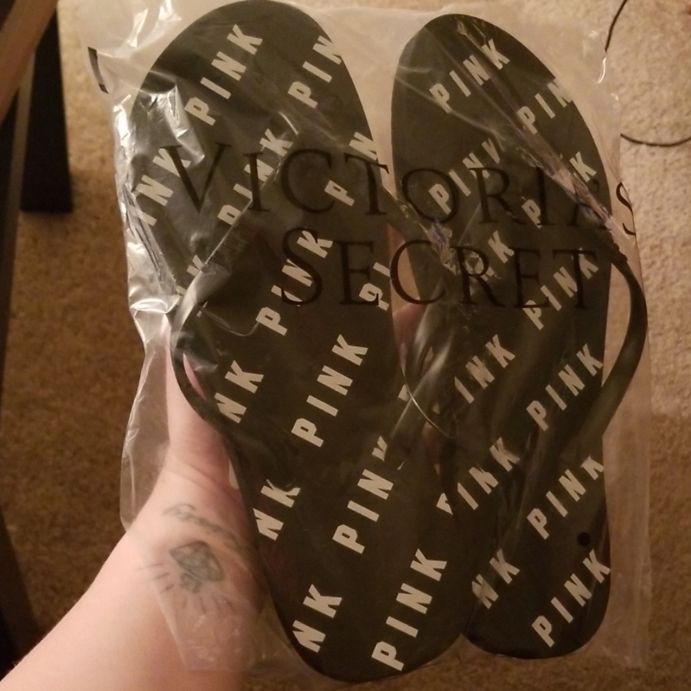 VS PINK Flip Flops